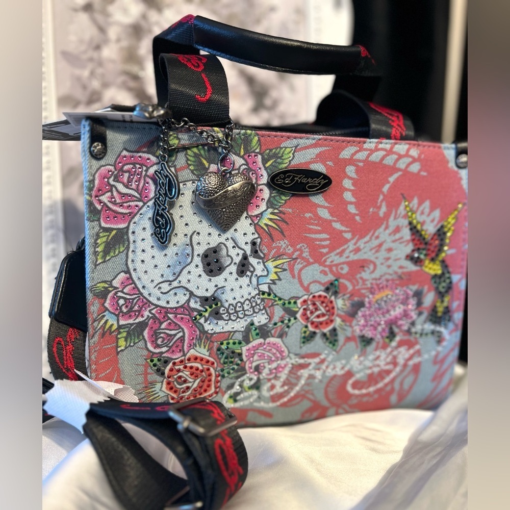 🌹☠️Ed Hardy Skull Rose Rhinestone Denim Tote🌹☠️-NWT - Picture 14 of 17